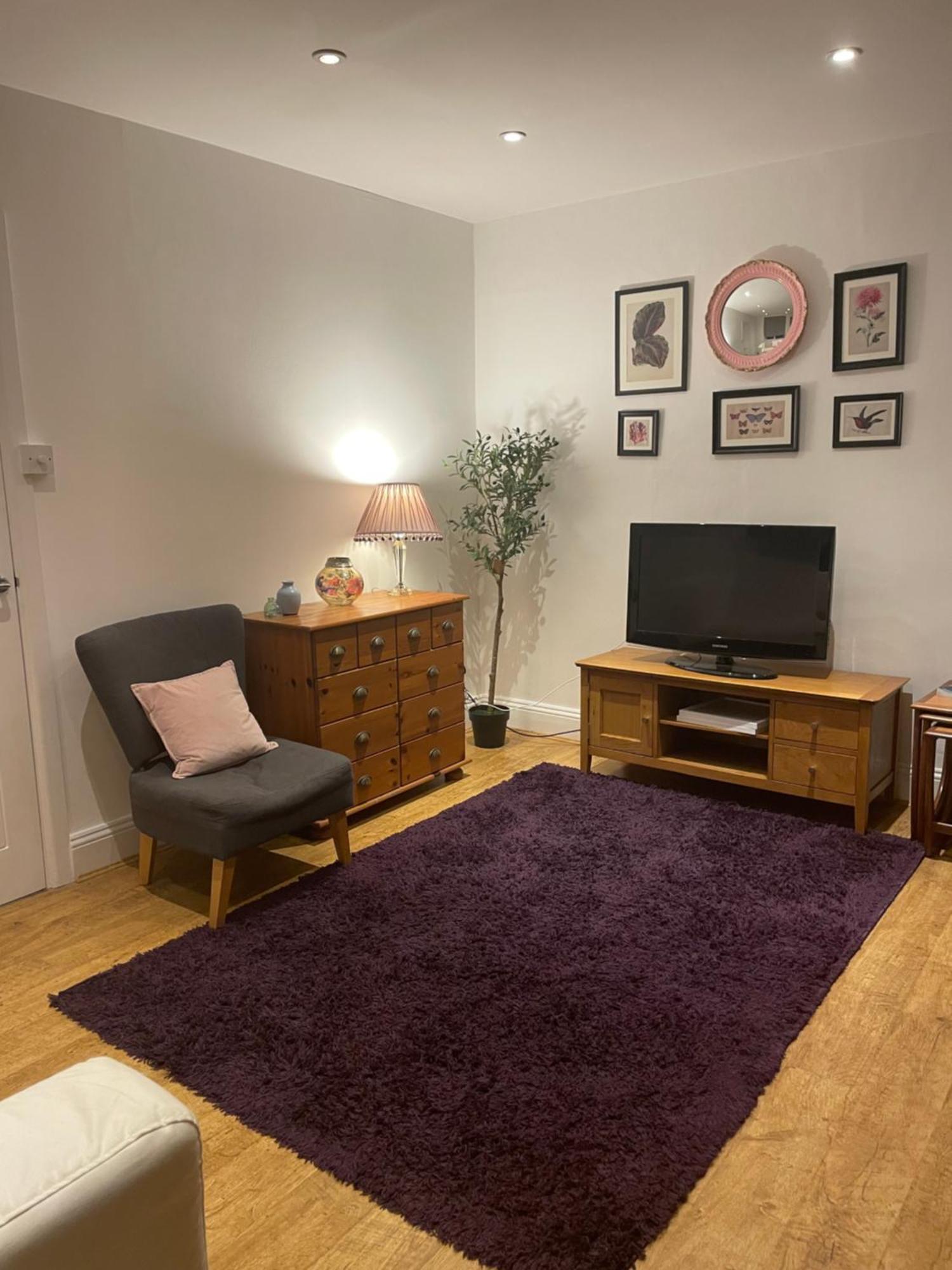 Cute 1 Bed Apartment 2 Mins From The Sea - Sleeps 4, Flat 8 The Gables, Church Street, Lyme Regis Ngoại thất bức ảnh